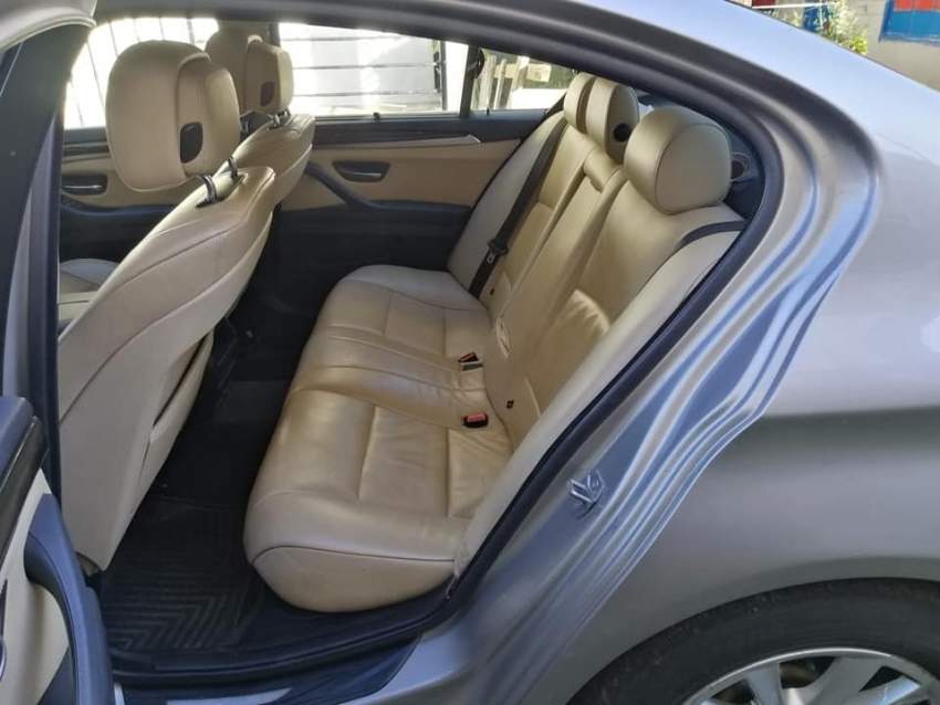 BMW 520I - 2012  - 52600622 - 1 - Luxury Cars  on Aster Vender