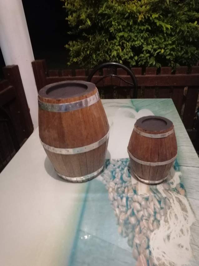 Tonneaux  - 0 - Creative crafts  on Aster Vender