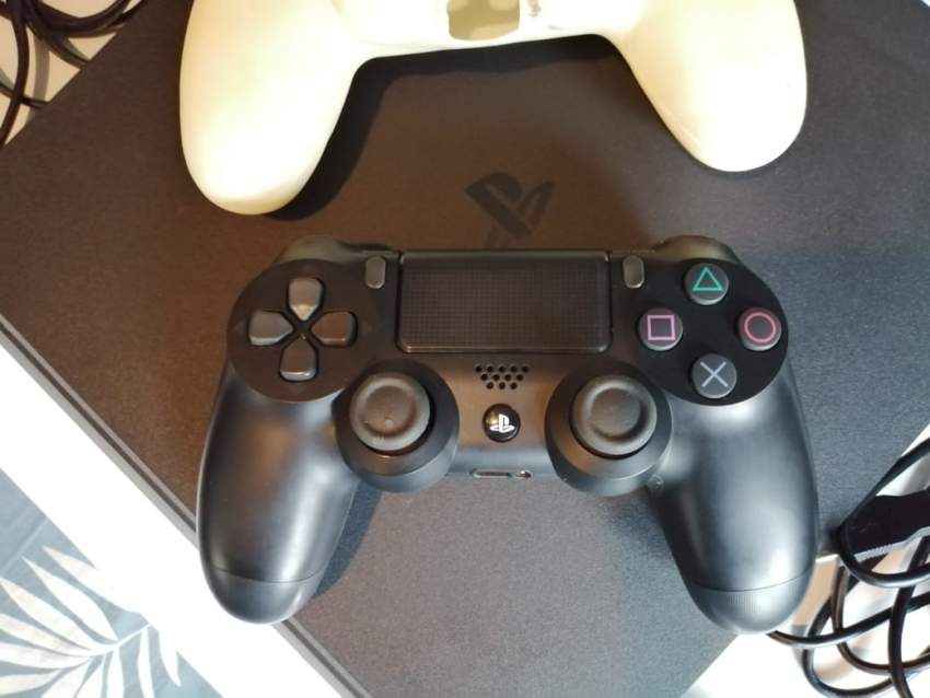 PLAYSTATION 4 - SLIM - 500GB - 2 - Other Indoor Sports & Games  on Aster Vender