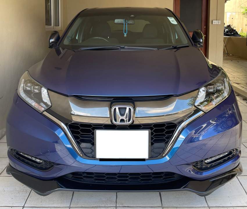 Honda Vezel RS Sensing Hybrid - 0 - SUV Cars  on Aster Vender