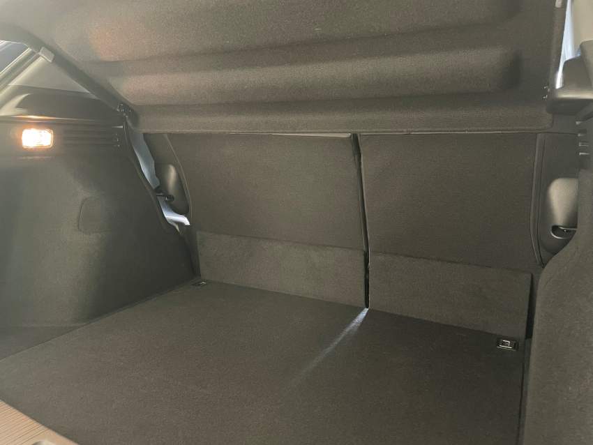 Honda Vezel RS Sensing Hybrid - 6 - SUV Cars  on Aster Vender