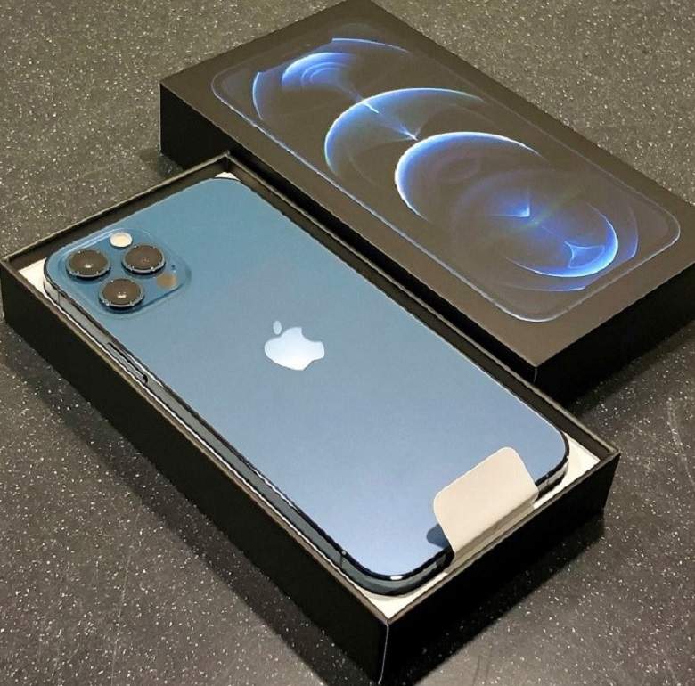 Apple iPhone 12 Pro, iPhone 12 Pro Max, iPhone 12, iPhone 12 Mini - 2 - iPhones  on Aster Vender