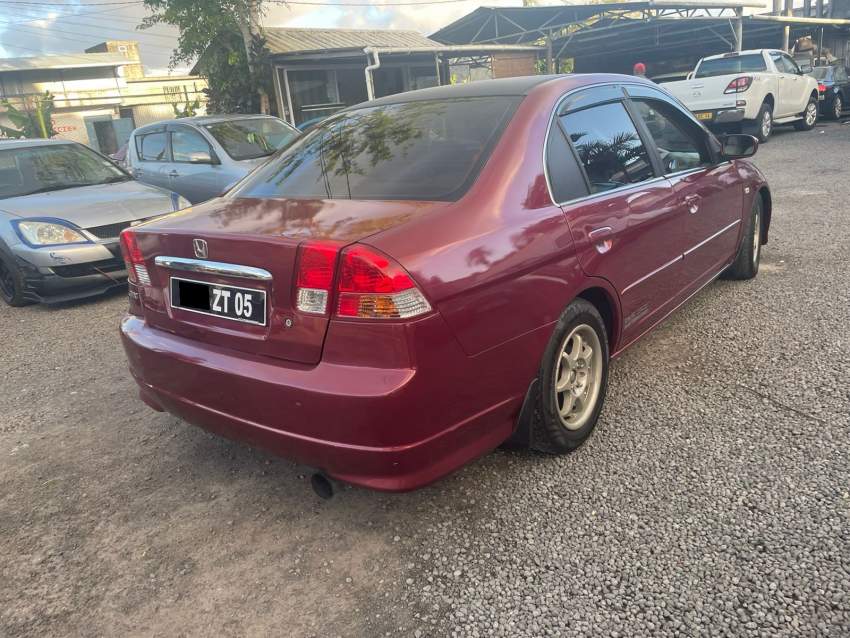 Honda Civic Year 05   - 2 - Family Cars  on Aster Vender