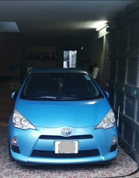 Toyota Aqua 2013 - 2 - Compact cars  on Aster Vender