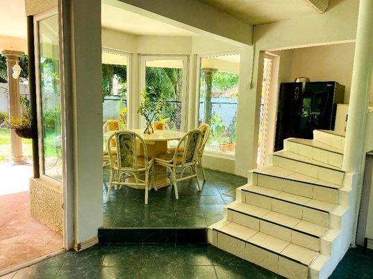 FULLY FURNISHED HOUSE ON SALE AT RIAMBEL- RS 10 M NEG - 1 - House  on Aster Vender