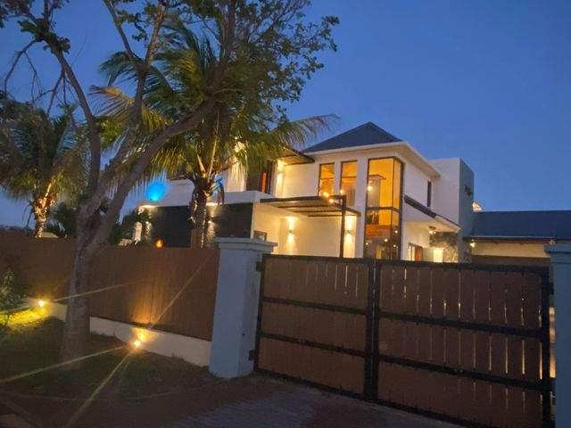 VILLA ON SALE IN POINTE AUX PIMENTS, MORC HARMONY - RS 22 M NEG - 0 - House  on Aster Vender