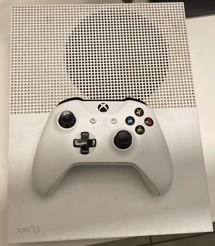 Xbox one s - 0 - All electronics products  on Aster Vender