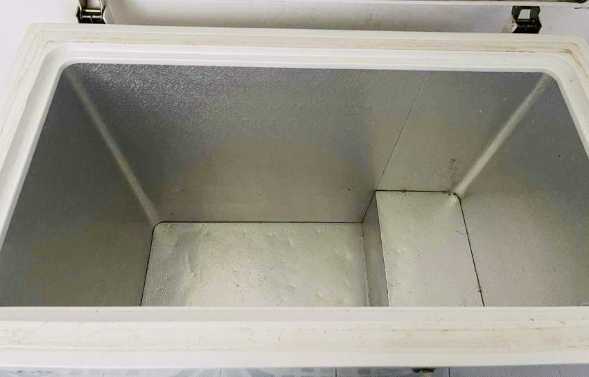 Deep freezer 205L - 1 - Kitchen appliances  on Aster Vender