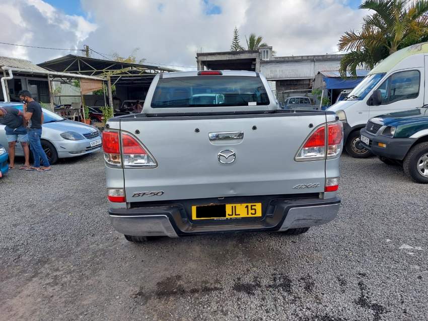 Mazda BT50 Yr 2015 - 3 - Pickup trucks (4x4 & 4x2)  on Aster Vender