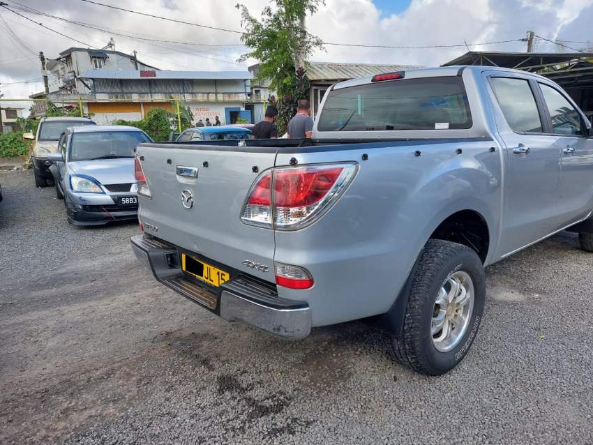 Mazda BT50 Yr 2015 - 0 - Pickup trucks (4x4 & 4x2)  on Aster Vender