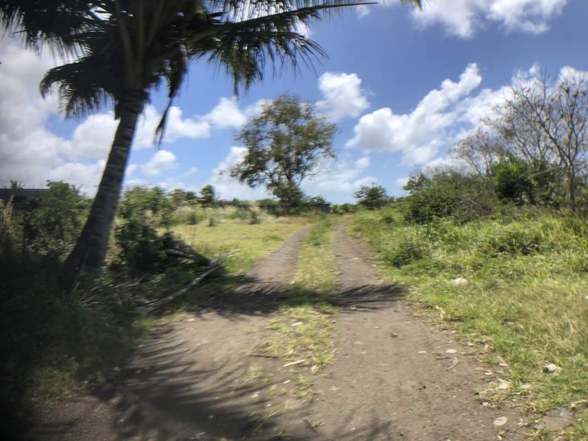 Bramsthan - TERRAIN RESIDENTIEL - 22.5 PERCHES - 3 - Land  on Aster Vender