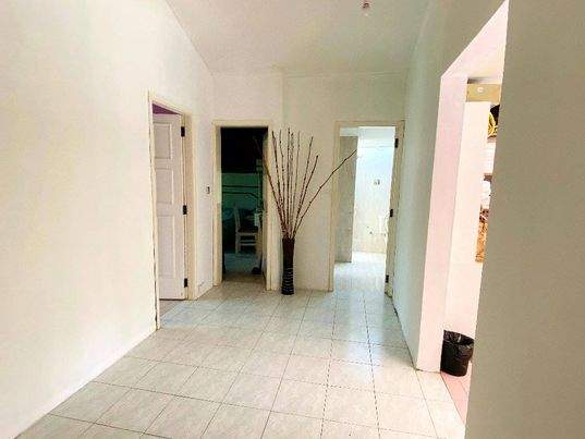 FULLY FURNISHED HOUSE ON SALE AT RIAMBEL- RS 10 M NEG - 5 - House  on Aster Vender