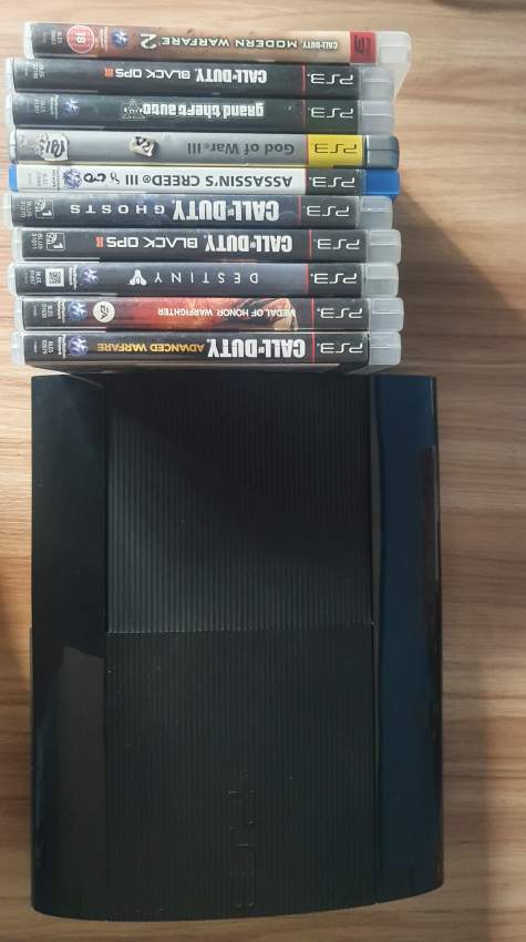 Playstation 3 Slim 500 gb on Aster Vender