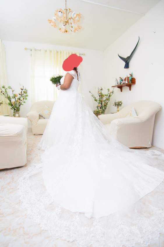 Wedding dress - 0 - Wedding clothes  on Aster Vender