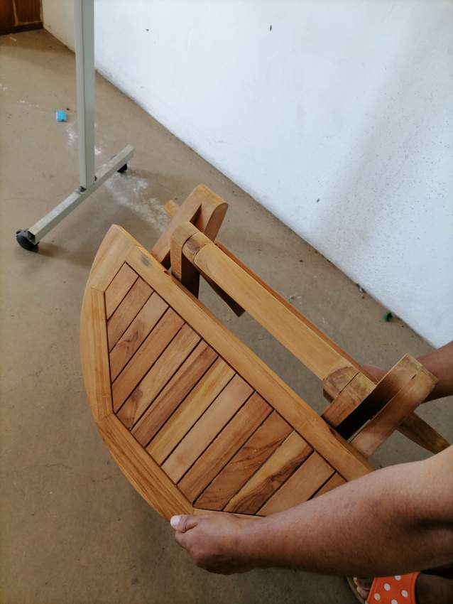 Small Teak foldable table - 6 - Wheelchair  on Aster Vender