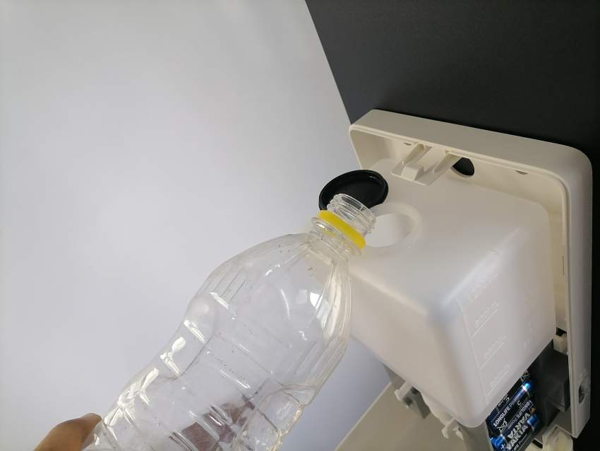 Automatic sanitiser - 7 - Health Products  on Aster Vender