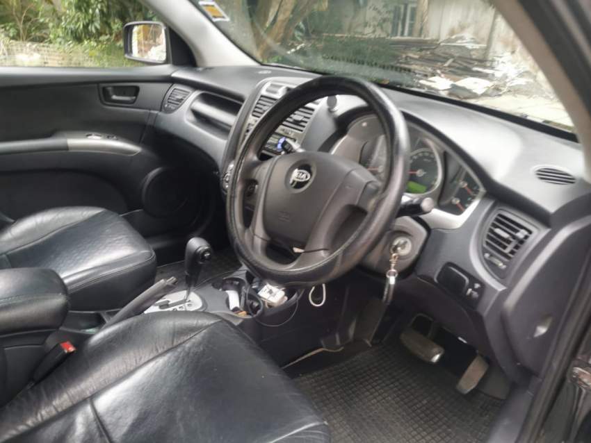 Kia SUV  sportage  - 5 - Sport Cars  on Aster Vender