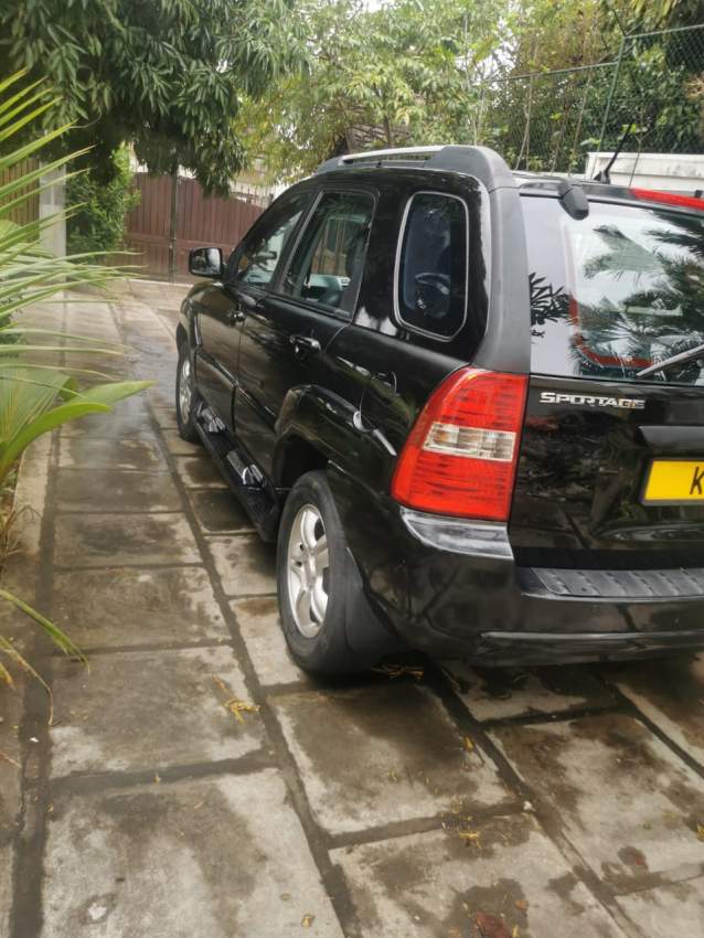 Kia SUV  sportage  - 8 - Sport Cars  on Aster Vender