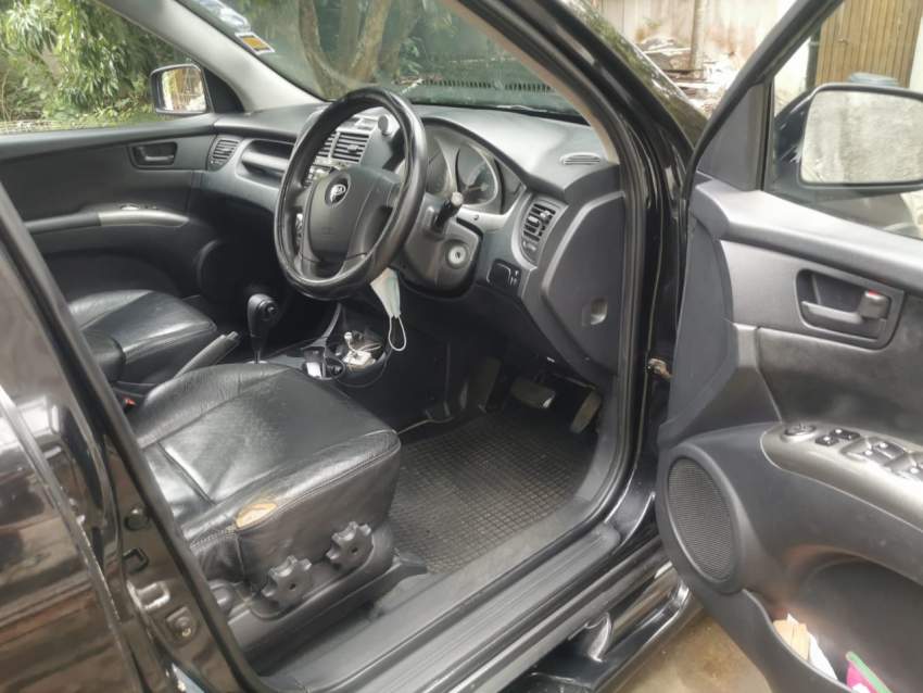 Kia SUV  sportage  - 7 - Sport Cars  on Aster Vender