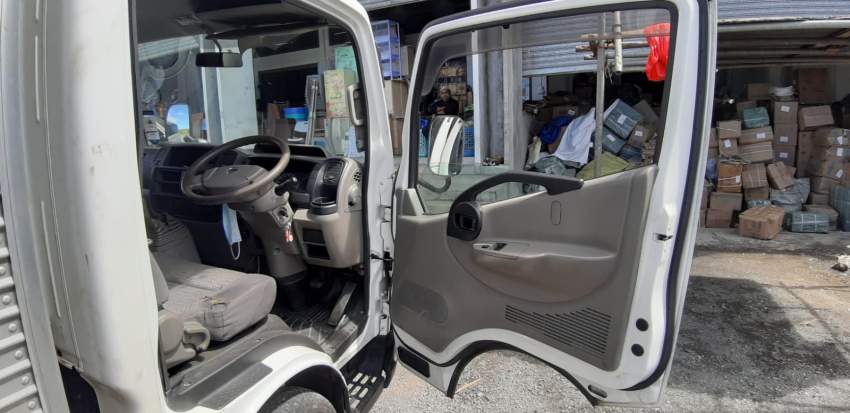 Nissan Atlas - 5 - Small trucks (Camionette)  on Aster Vender