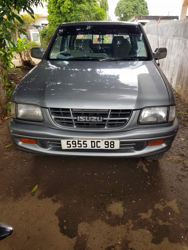 Isuzu on Aster Vender