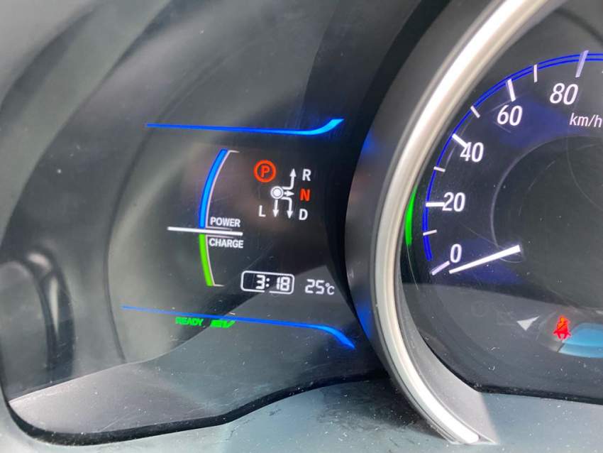 Honda Fit Hybrid  - 7 - Family Cars  on Aster Vender