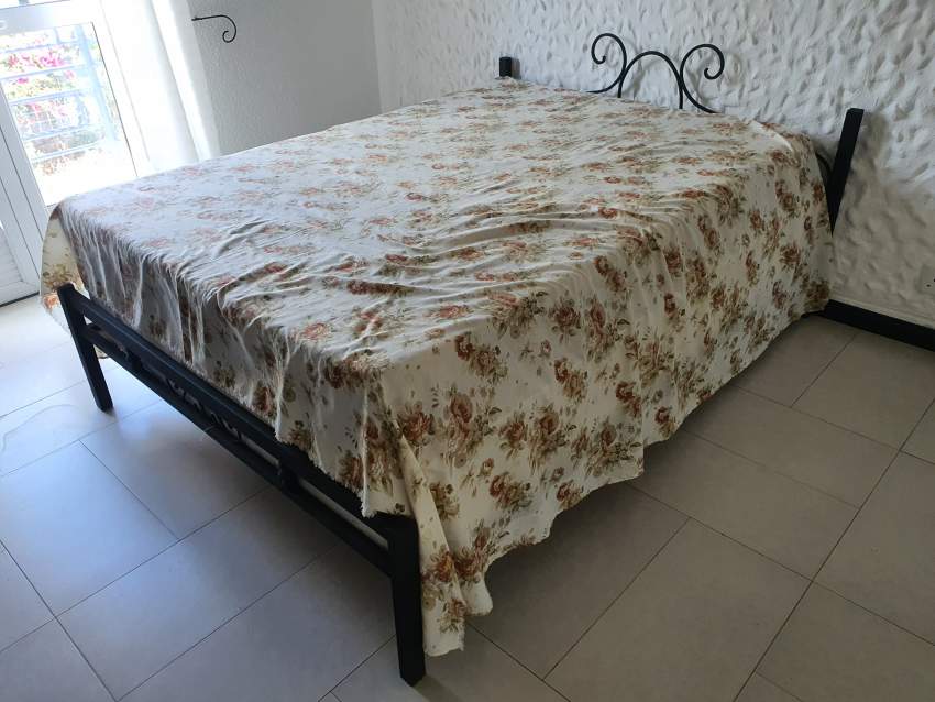 King Size Bed plus mattress  - 2 - Bedroom Furnitures  on Aster Vender