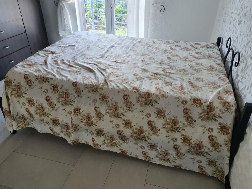King Size Bed plus mattress  - 0 - Bedroom Furnitures  on Aster Vender