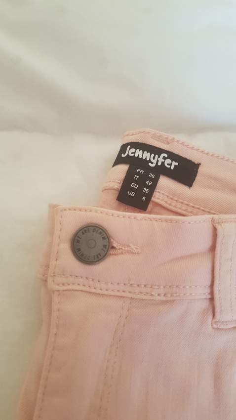 Pantalon on Aster Vender