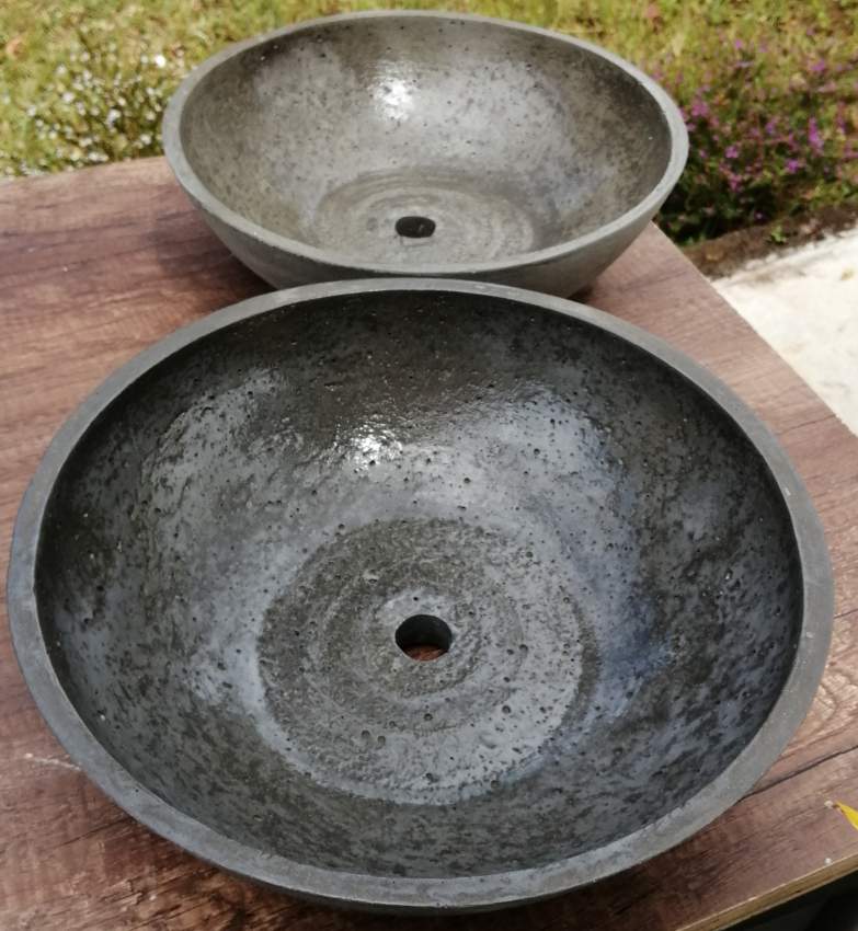 Round flower pot - 0 - Others  on Aster Vender