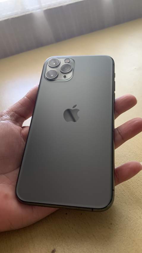 iPhone 11 Pro  - 2 - iPhones  on Aster Vender