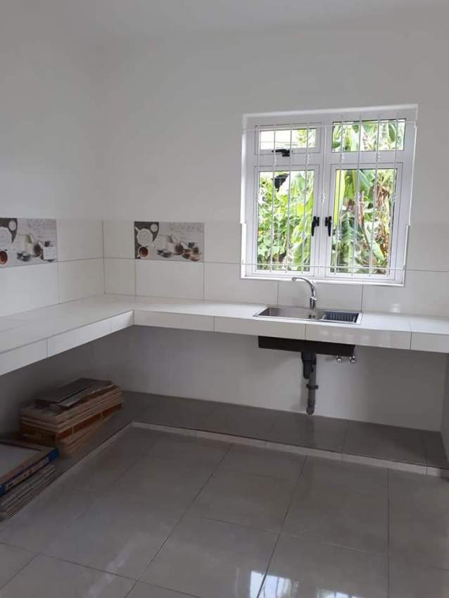 New built house in glen park  - 1 - House  on Aster Vender