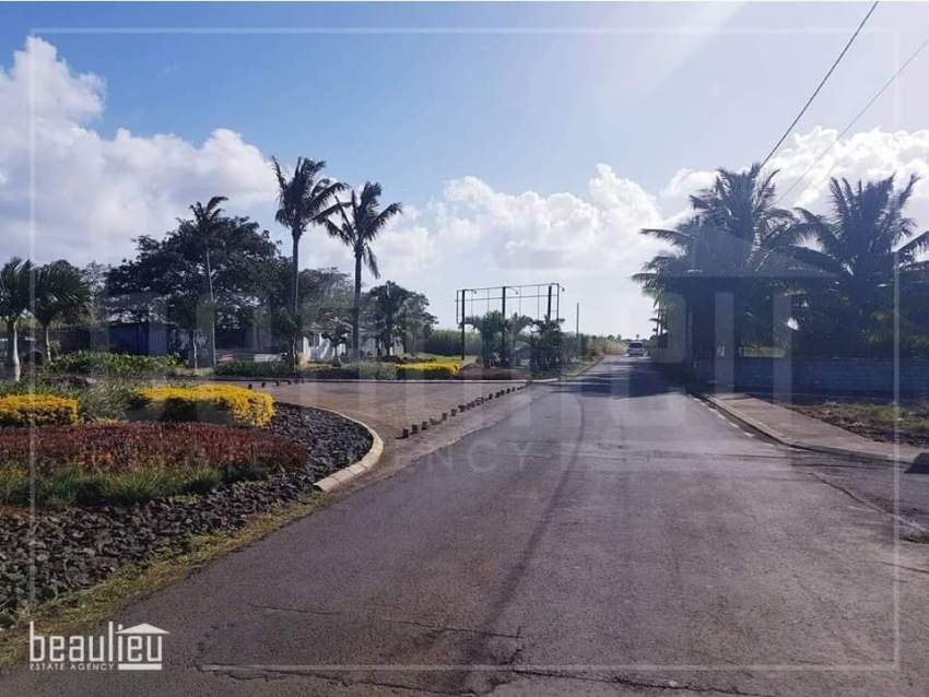 * 25 perches Residential Land in Sottise vale  - 3 - Land  on Aster Vender