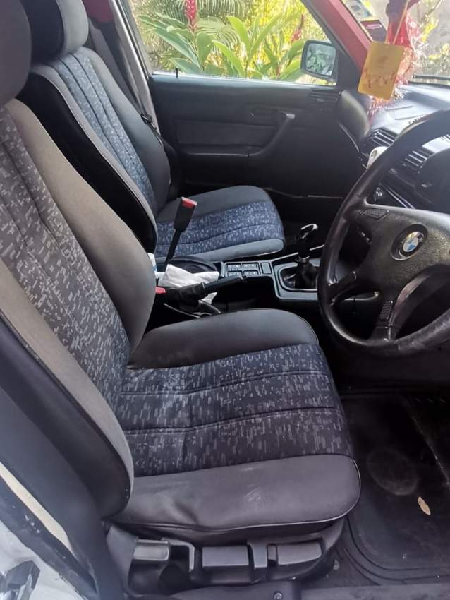 Sale - 4 - Luxury Cars  on Aster Vender