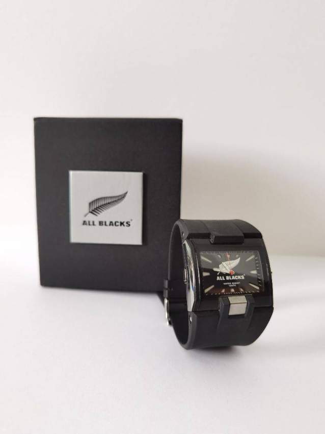 MONTRE - ALL BLACKS - 2 - Watches  on Aster Vender