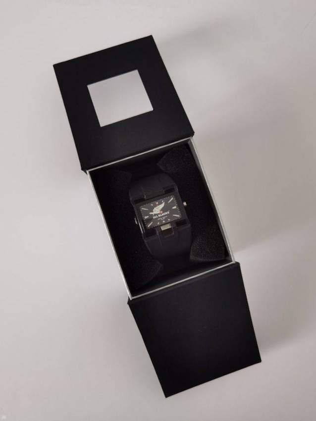 MONTRE - ALL BLACKS - 1 - Watches  on Aster Vender