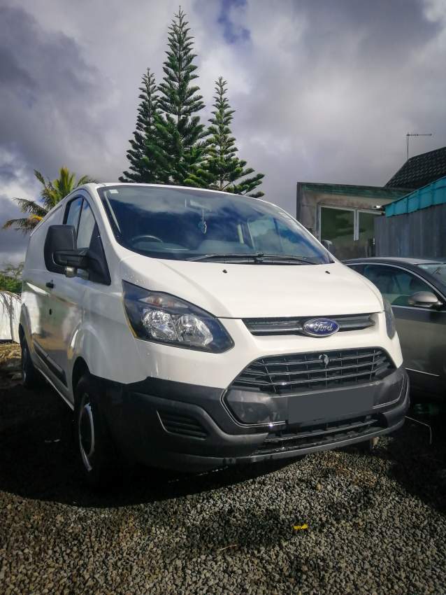 Ford Transit - 2 - Cargo Van (Delivery Van)  on Aster Vender
