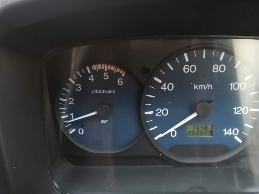 JMC 6 ROUES  (DOUBLE ROUES ARRIERE) 14 FEET CARGO 2013 Rs 340,000 Neg - 4 - Small trucks (Camionette)  on Aster Vender