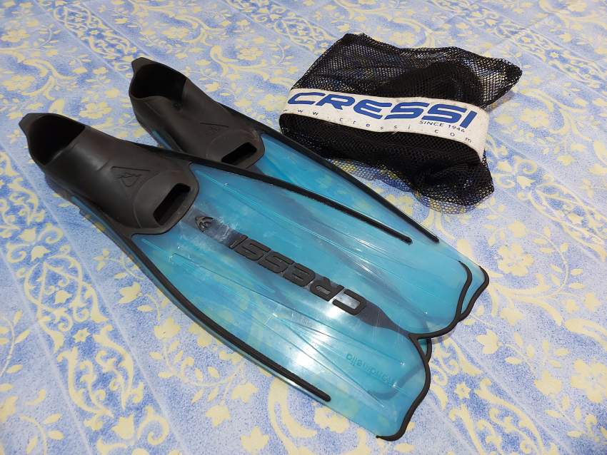 Underwater Flippers - Water sports on Aster Vender