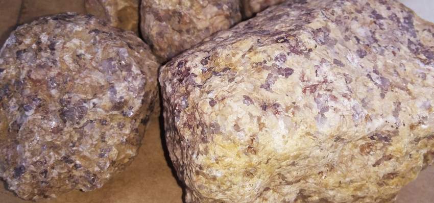 Stones  - 2 - Antiquities  on Aster Vender