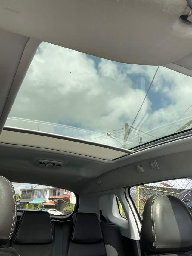 Peugeot 2008 Year 13  - 3 - SUV Cars  on Aster Vender