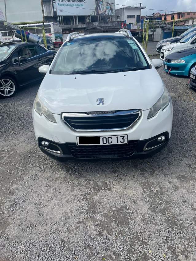 Peugeot 2008 Year 13  - 5 - SUV Cars  on Aster Vender