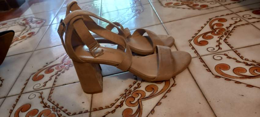 Shoes - 4 - Women's shoes (ballet, etc)  on Aster Vender