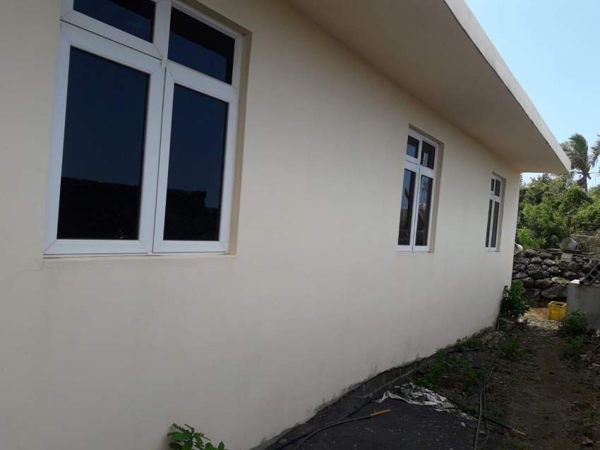 Renting house with 6 rooms at Roche terre - 1 - House  on Aster Vender