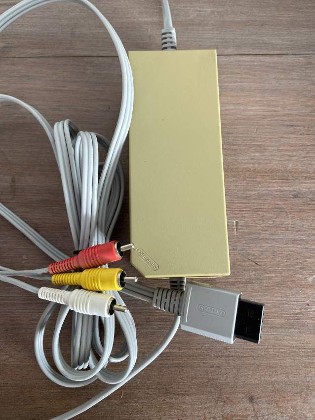 Nintendo Wii Console - 2 - Wii  on Aster Vender