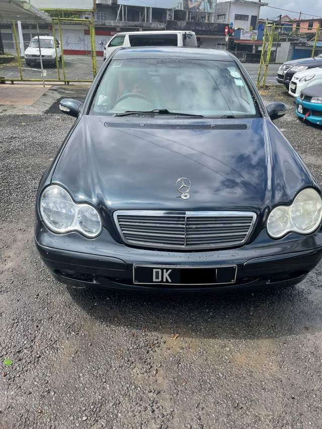 Mercedes C180 Year 00  - 4 - Family Cars  on Aster Vender
