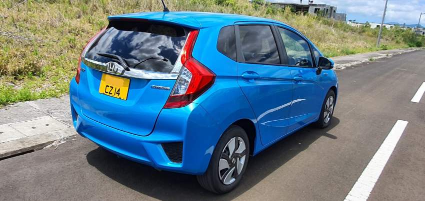 Honda fit - 1 - Family Cars  on Aster Vender