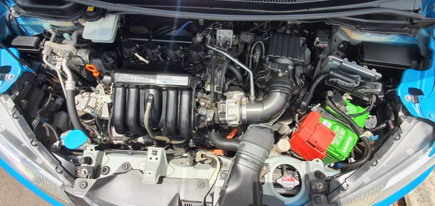 Honda fit - 4 - Family Cars  on Aster Vender