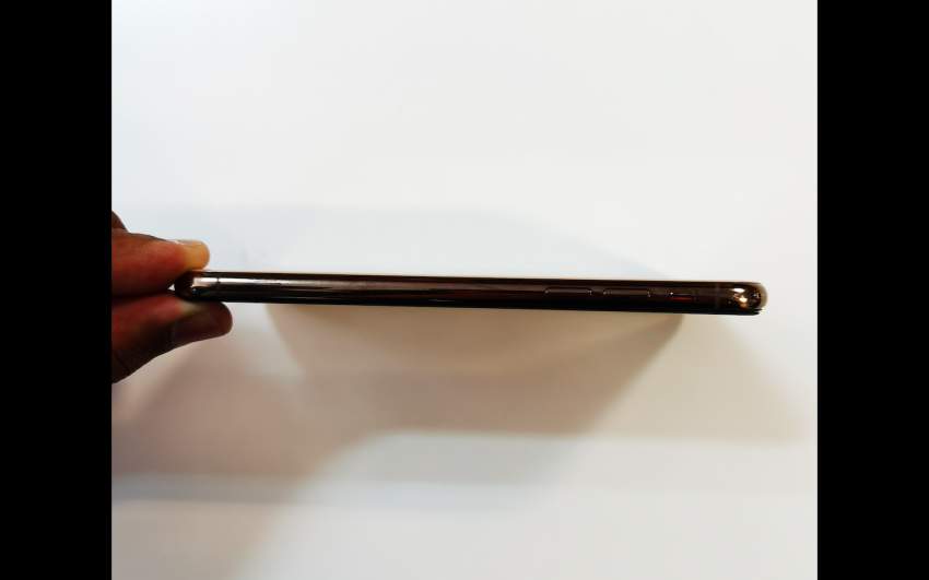 iphone xs 256 Gb  - 2 - iPhones  on Aster Vender