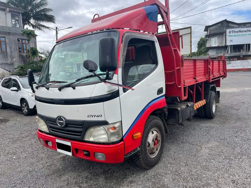 Camion Daihatsu V119 Year 90  - 0 - Other heavy trucks  on Aster Vender